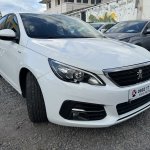 PEUGEOT 308 ESSENCE 130ch EAT8 Active Pack full