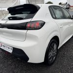 PEUGEOT 208 1.2 ESSENCE 100 CV BOITE AUTO full