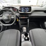 PEUGEOT 208 1.2 ESSENCE 100 CV BOITE AUTO full