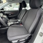 PEUGEOT 208 1.2 ESSENCE 100 CV BOITE AUTO full