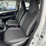 TOYOTA AYGO 1.0 VVT-I X-play 72 full