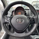 TOYOTA AYGO 1.0 VVT-I X-play 72 full