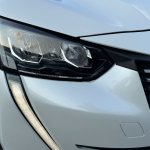 PEUGEOT 208 1.2 ESSENCE 100 B/AUTO ALLURE full
