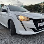 PEUGEOT 208 1.2 ESSENCE 75 CV full