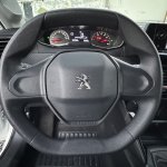 PEUGEOT 208 1.2 ESSENCE 75 CV full