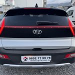 HYUNDAI BAYON 1.0 T-GDI 100 CV 48V full