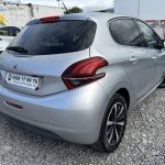 PEUGEOT 208 1.2 ESSENCE 110 CV BOITE AUTO full