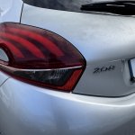 PEUGEOT 208 1.2 ESSENCE 110 CV BOITE AUTO full